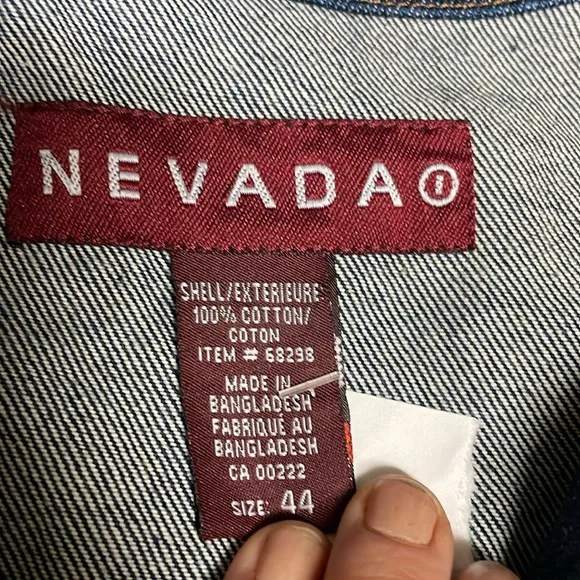 New Jean jacket - Picture 2 of 7